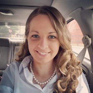 Meet your Posher, Liz